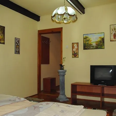 Pensjonat Thermal Kemping Es